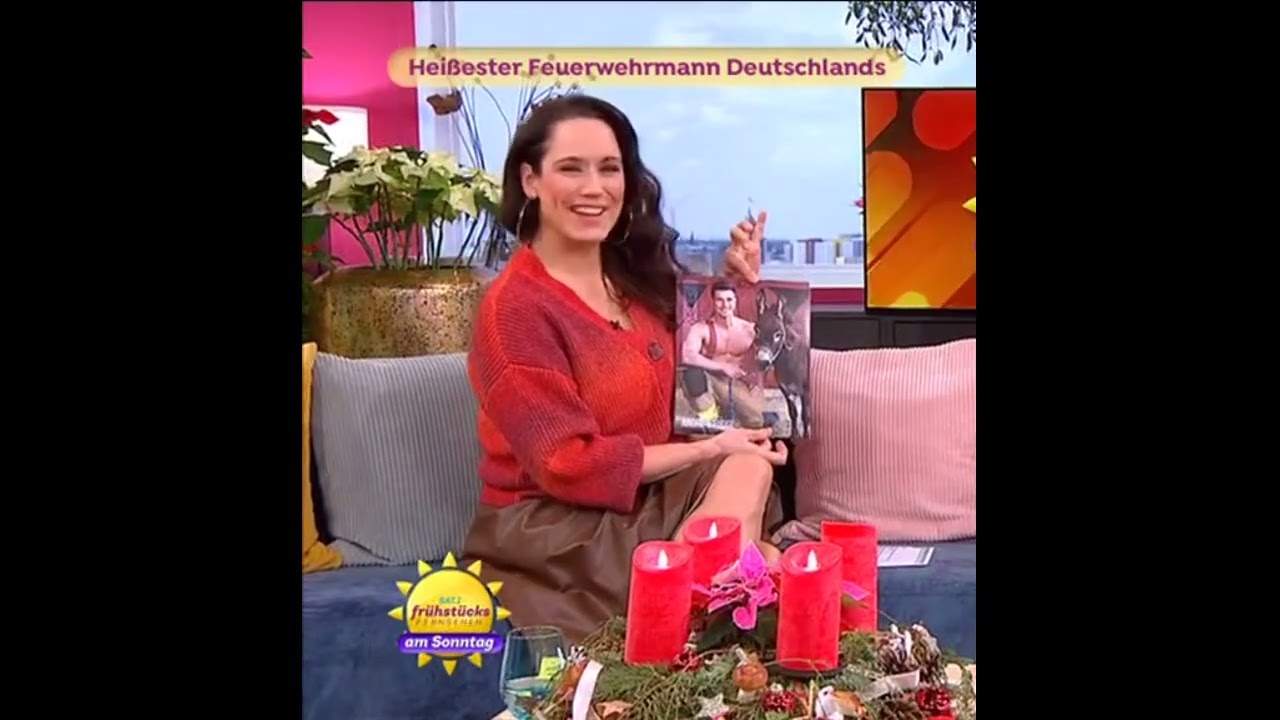 20231217 Simone Panteleit Leather Skirt