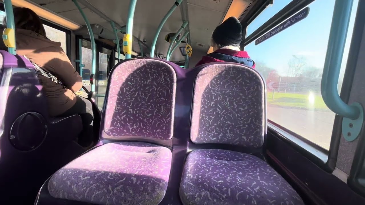 Roaring Beast - Bluestar/Metrobus Enviro400 Trident 1255 on the 400 [Part 2] 