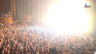 - A V I C I I - || CHICAGO - CONGRESS HALL