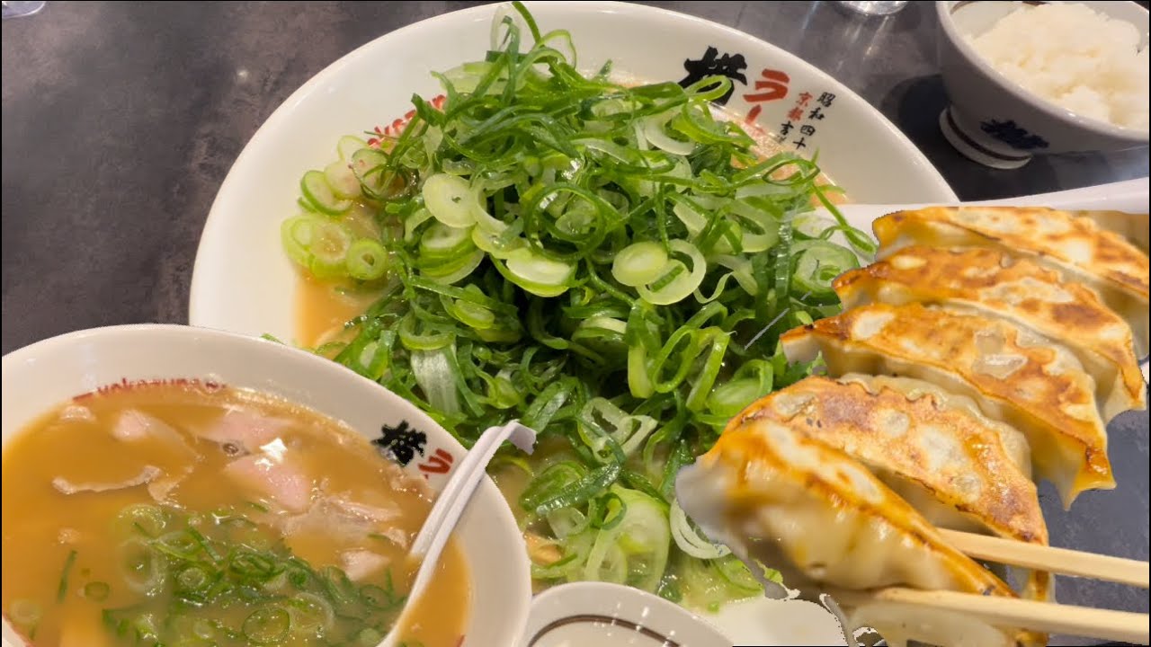 トラック運転手のラーメン飯は豪華すぎるんよよ横綱