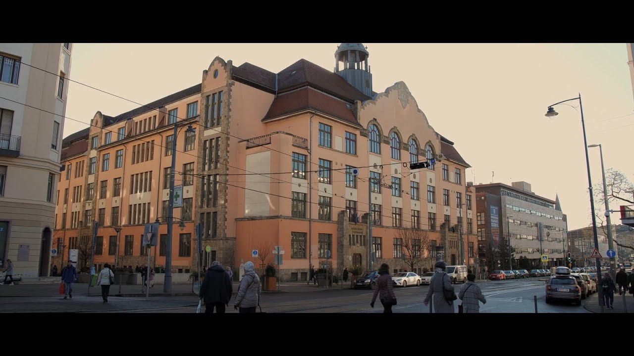 Az Újbudai József Attila Gimnázium bemutatkozó filmje