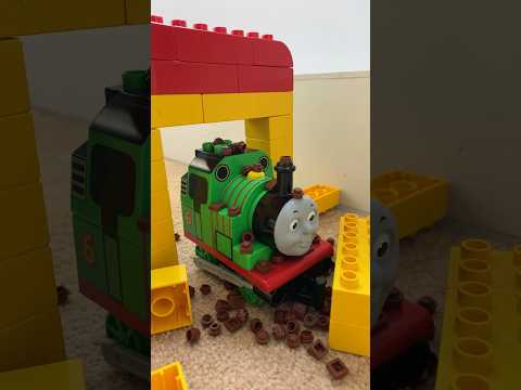 Lego Thomas and Friends: Percy’s Chocolate Crunch: Percy crashed through the Chocolate Factory.