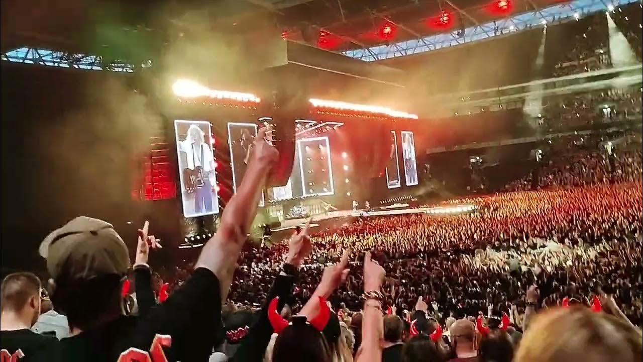 T.N.T. AC/DC Wembley Stadium 2024 YouTube