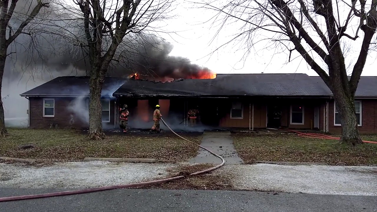 Beaver Dam Apartment Fire — 121817 YouTube