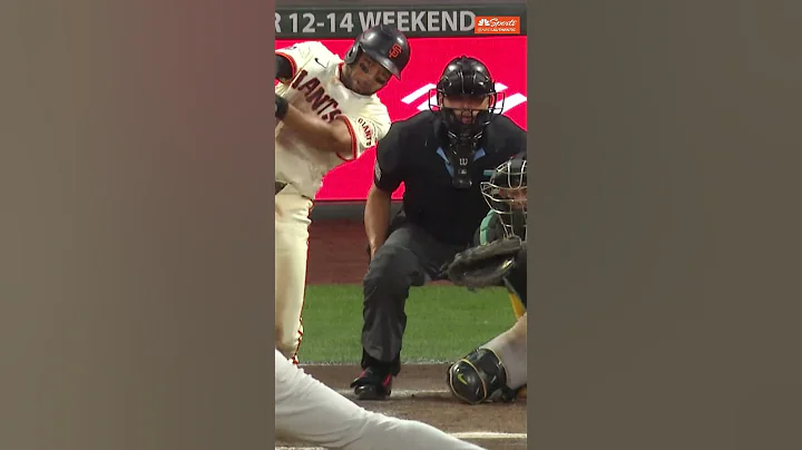 EVERYONE: Wait...Weren't the Giants down 2? DOMINIC SMITH: NOT ANYMORE! 🙂🙂 | NBC Sports Bay Area