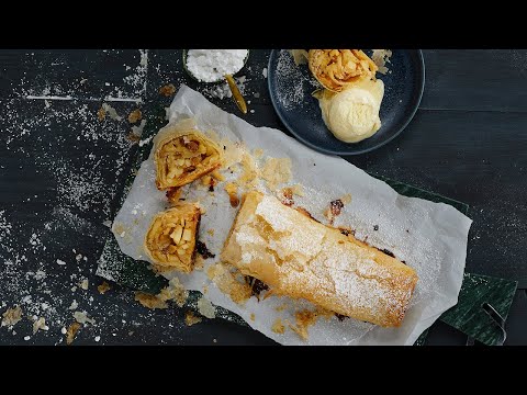 Video: Appelstrudel Met Kaneel En Rosyne