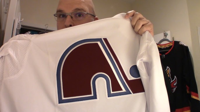 Colorado Avalanche 2022 Reverse Retro sweater reactions