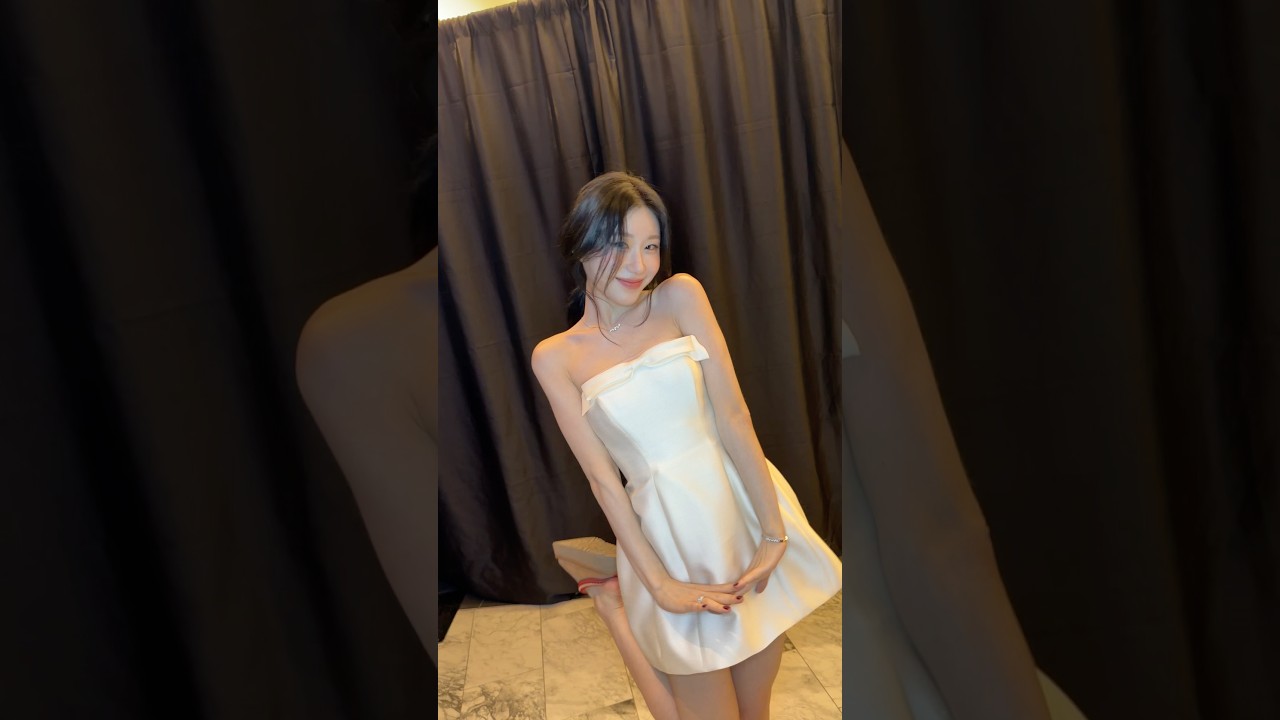 ·₊˚ ୨୧ 예쁜 나이 25살 이채령 ୨୧ ·₊ #ITZY #MIDZY #CHAERYEONG #ITZY_TUNNELVISION #ITZY_TNVS #Shorts