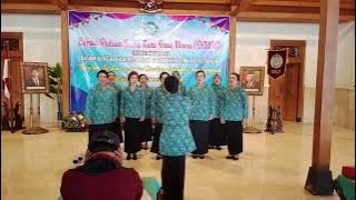 Juara 2 Paduan Suara 