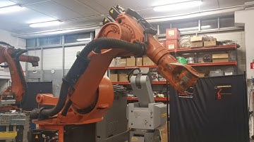Kuka Robot KR30-2 full speed test at Eurobots