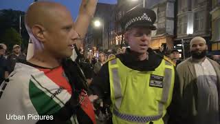 Scuffles as tensions boil over at Pro-Palestinian demonstration in London by Urban Pictures UK 26,283 views 7 months ago 4 minutes, 51 seconds