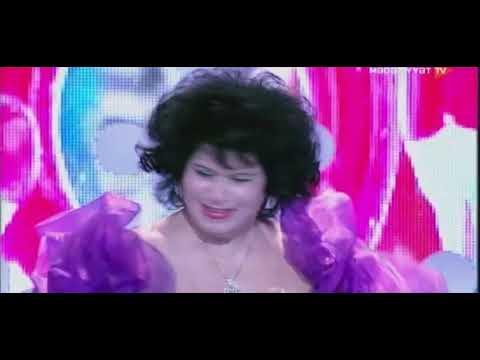 yalangoch keksa ayollarning fotosuratlari