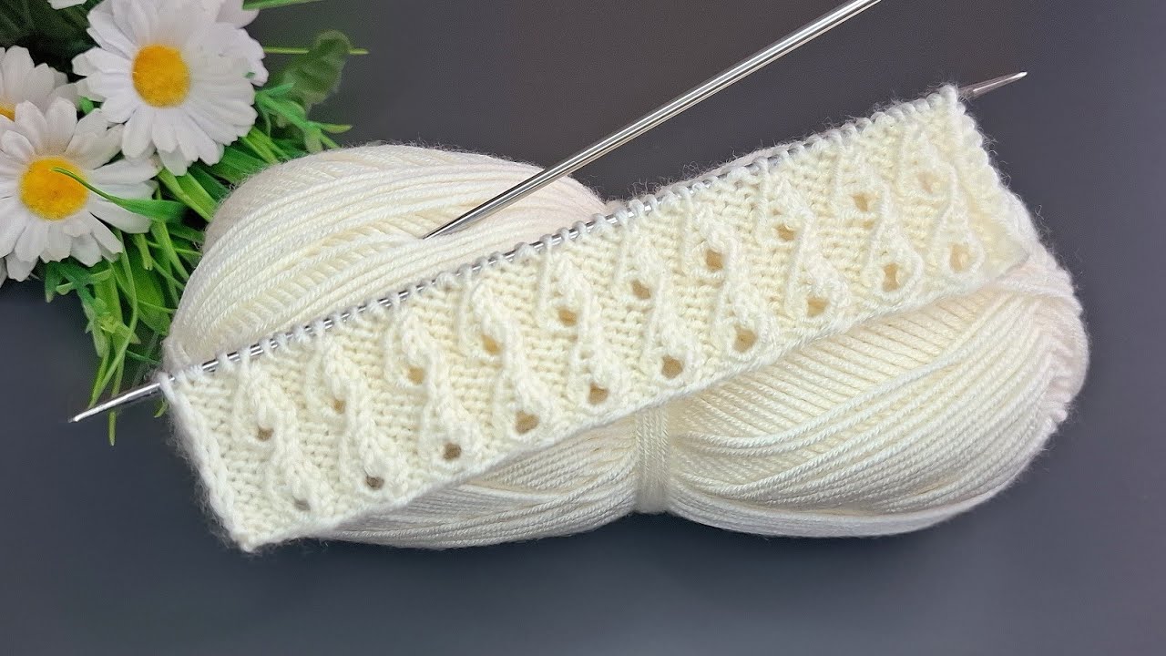 Kolay İki Şiş Örgü Yelek Model Desen 🌸