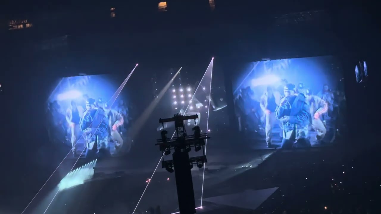 Kendrick Lamar / SZA Concert (NRG Stadium) Scene 2