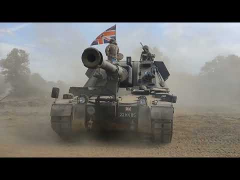 Dust, dust and more dust at the Capel military show