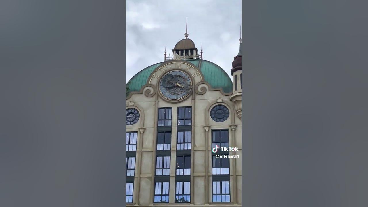 Efteling grand hotel en de magische pendule #efteling #funny #netherlands #trending #themepark #new