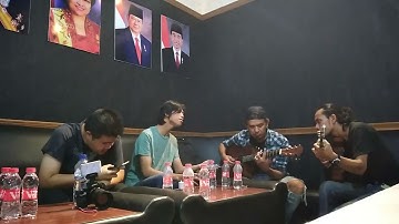 RADIOTRON | Danar Widianto feat Radiotron at Botimoon River View Rantoprapat