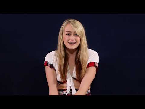 Messy Schoolgirl Pied in the Face! - Messy Schoolgirl Pied in the Face!