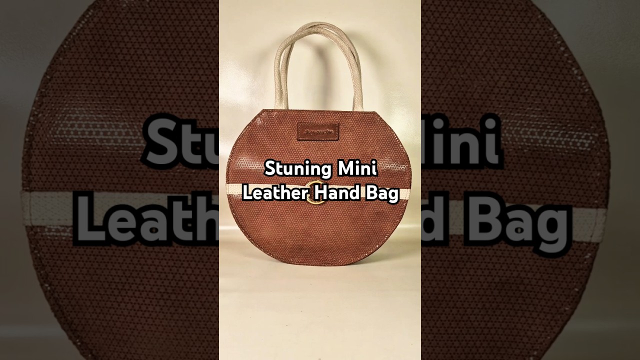 Looking for a stunning leather handbag in Kolkata? 