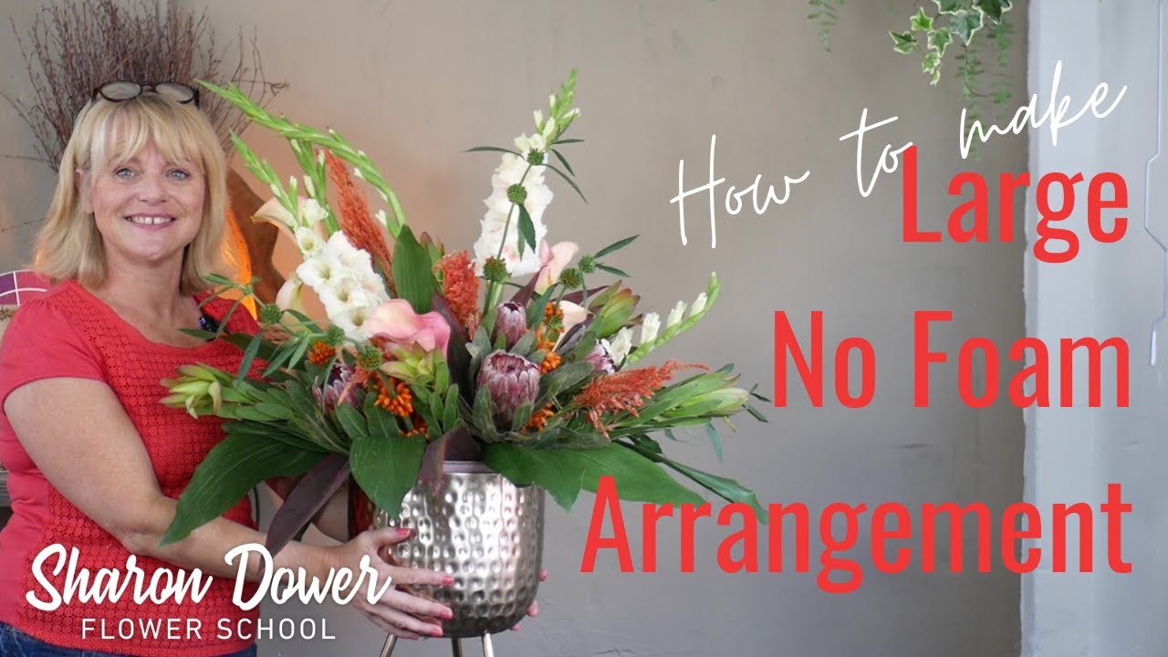 How to make a flower arrangement in chicken wire - NO FOAM Large