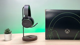 Xbox Wireless Headset: Definitive Review! (Sound & Mic Test)