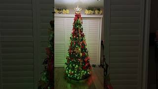 Pop up trees are  LEGIT and QuickGarvee 7 FT Pop Up Christmas Tree, Pre-Decorated Xmas Tree Lighted News