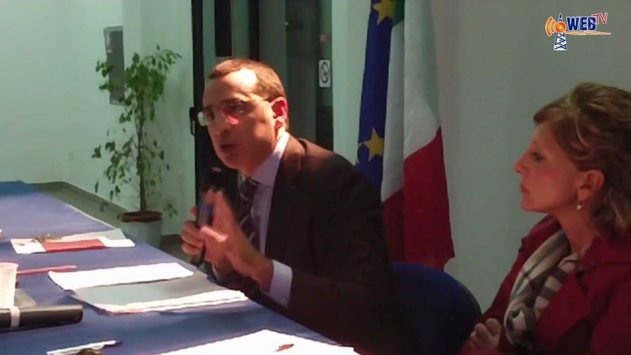 21 - Incontro con Amministrazione: Parola ai Commercianti di Otranto 9 novembre 2011