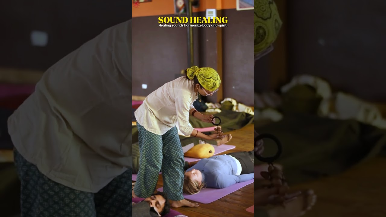 Sound healing course at AYM Yoga School 