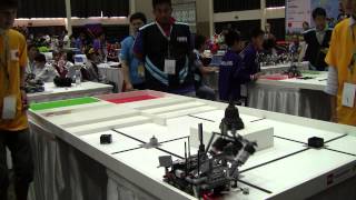 robotics X WRO 2013 Indonesia in the final round #1
