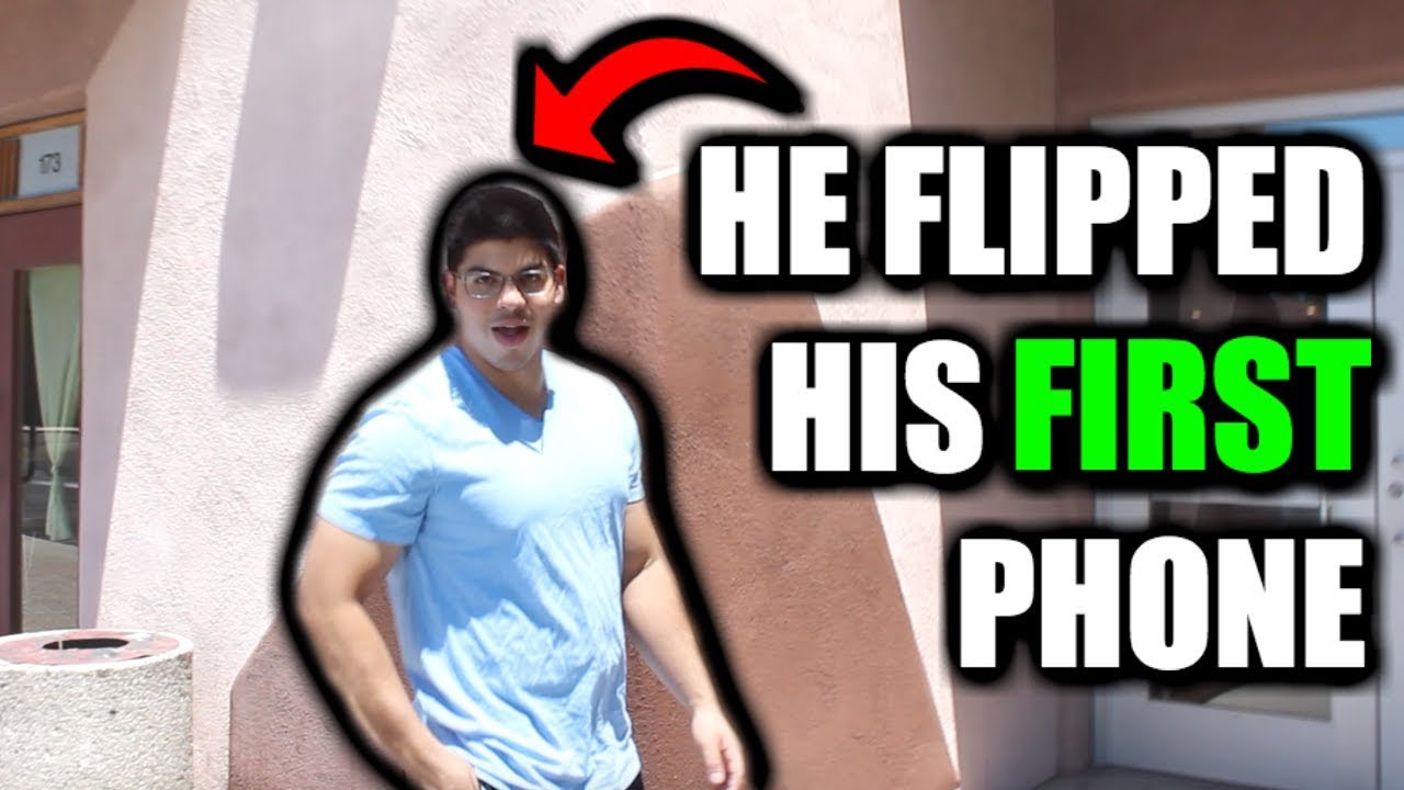 Teaching My Friend How To Flip Phones | Vlog 007