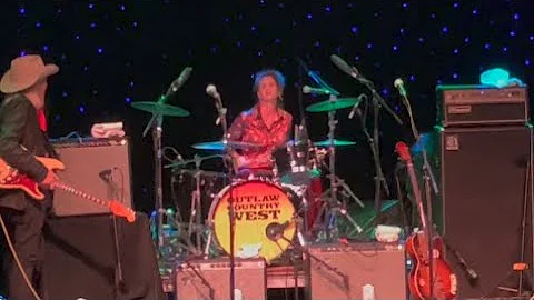 Lisa Pankratz mastering an incredible drums solo on Outlaw Country Cruise West, 04.11.22