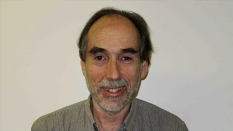 Henry Lieberman : User Interface Goals, Artificial...