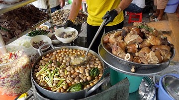 Đây là 4 món ăn đông nghẹt khách ở vỉa hè Sài Gòn không phải ai cũng biết