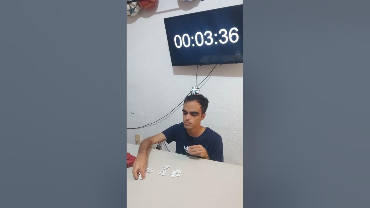 Armando el mini Jabulani con el mini Brazuca en la cabeza ⚽ YouTube