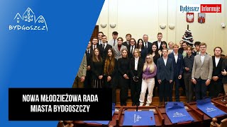 Radni IX kadencji Młodzieżowej Rady Miasta Bydgoszczy złożyli ślubowanie