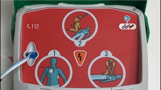 Wie benutzt man einen Defibrillator? | DefiSign LIFE AED