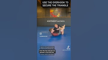 A hand trap to set up a tight triangle submission ⚠️💀⚠️ #triangle #jiujitsu #10thplanetjiujitsu