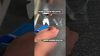 Bu Adam Süt Paketini Yanlış Kesiyor Ve Sonra Bütün Süt Dökülüyor