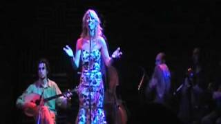 Salma Habib (Khshaiboon) with Zikrayat at Joe's Pub - Madam tiheb btinker leih