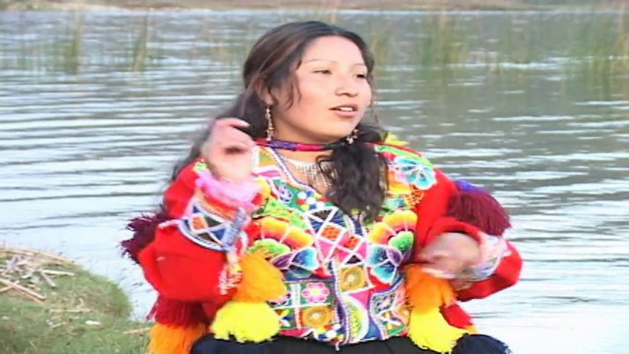 ENKANTOS DEL CUSCO / YA LLEGO ESTOS CARNAVALES