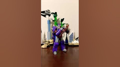 Review 50: Age of The Primes Voyager Class Alpha Trion #transformers