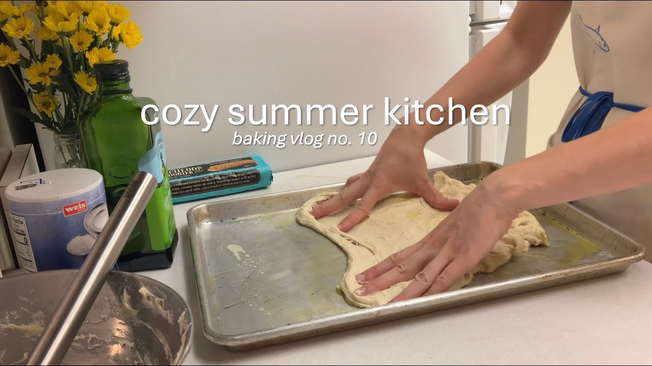 everything I baked in august 🍰🌱☀️ | satisfying baking vlog - YouTube