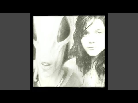 Soko – I Thought I Was An Alien – CD (Gatefold card sleeve