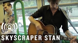 Skyscraper Stan and the Commission Flats - (A little more like) Woody Guthrie | Tram Sessions chords