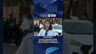 Flávio acompanha início da apuração em casa, ao lado da esposa, em Brasília | #sbtnews