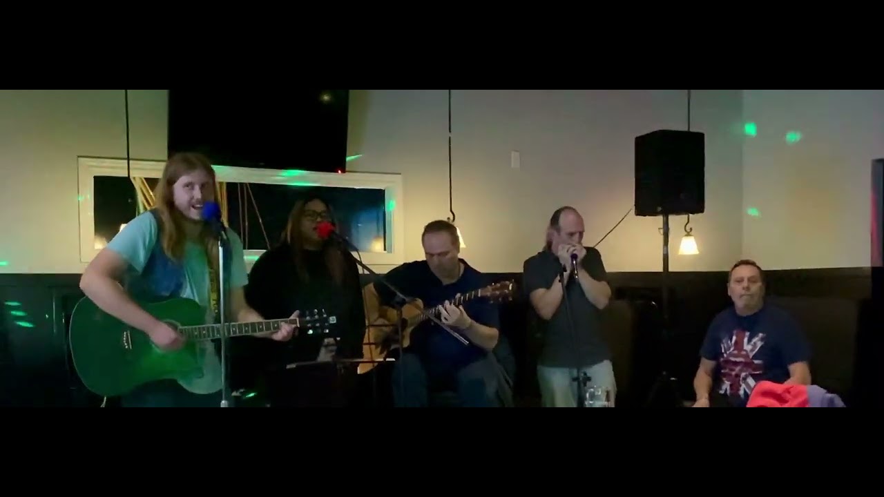 Samantha, Michael, Andrew, Amadeo & Johnny ‘Honey I’m Home’ Live at Bolton Jacks!