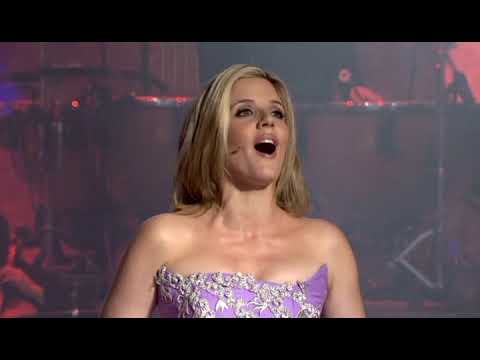 Celtic Woman 'O Come All Ye Faithful'