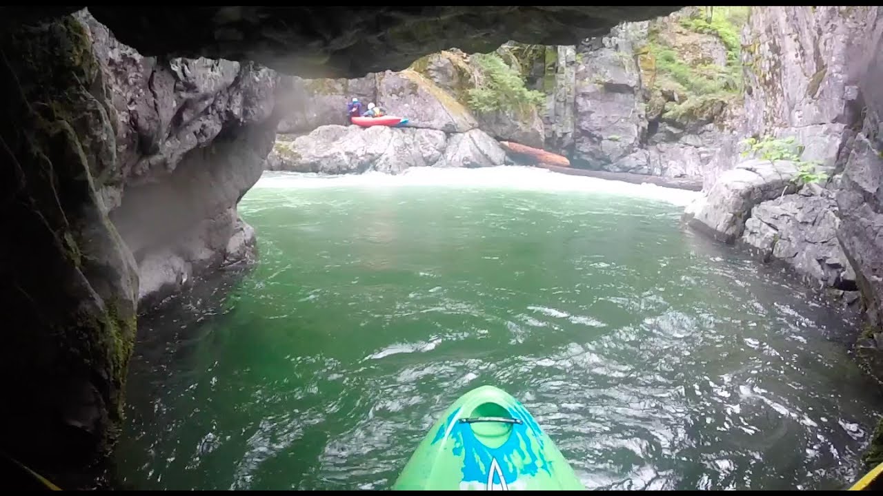 China Whitewater Kayaking on the Cle Elum River YouTube