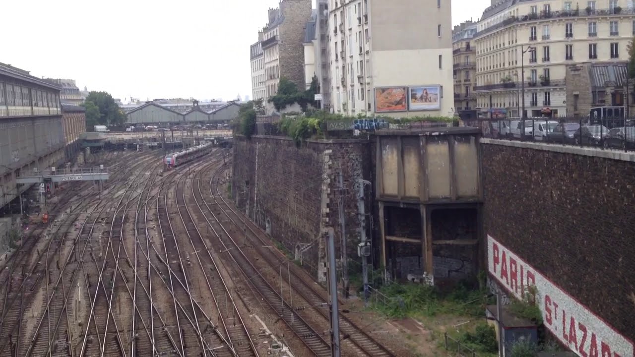 Les voies de chemin de fer de la Gare Saint Lazare depuis