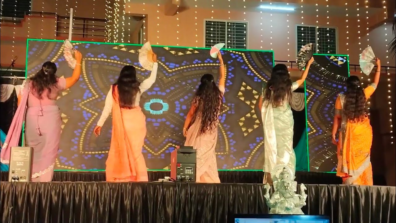 Stealing the spotlight one last time 💃🏻🔥